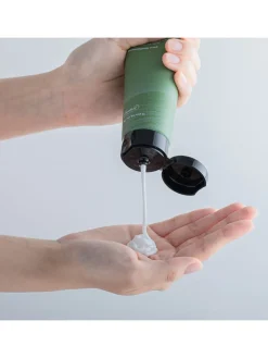 Benton Piel Sensible|Piel Acneica|Deep Green Tea Cleansing Foam